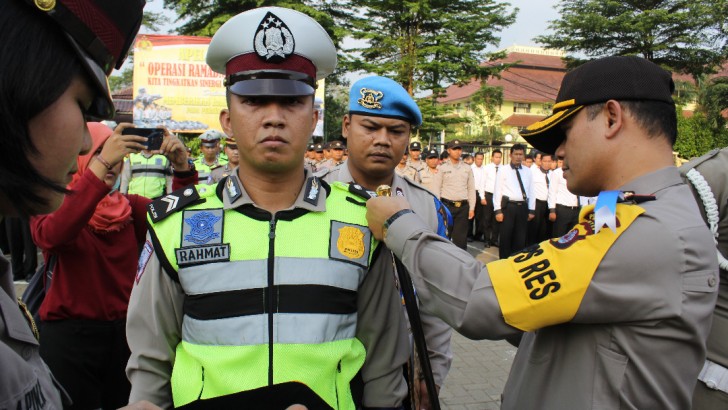 Kapolres Kota Tangerang Pimpin Apel Gelar Pasukan Operasi Ramadniya Kalimaya 2017