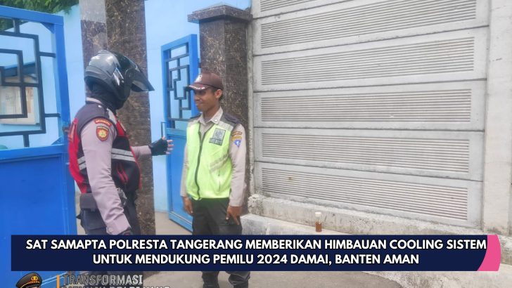 Di sekitaran Rutan Kelas 1 Jambe, Anggota Patko Samapta melaksanakan Patroli Barcode memberikan pesan kamtibmas Kepada Masyarakat.
