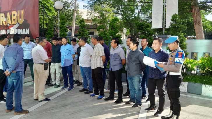 Satintelkam Polresta Tangerang Polda Banten melaksanakan apel pagi yang dipimpin oleh Kapolresta Tangerang Kombes Pol Baktiar Joko Mujiono, S.I.K, MM