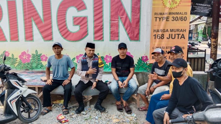 Melalui Giat Sambang Bhabinkamtibmas Sampaikan Pesan-pesan Kamtibmas