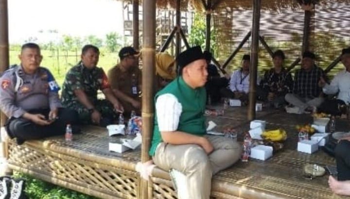Polsek Mauk Polresta Tangerang Melaksanakan Program Commender Wish Kapolda Banten, Guyub TNI-Polri