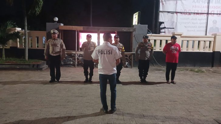 Polsek Mauk Polresta Tangerang Polda Banten Melaksanakan Apel Malam Di Pimpin Kanit Reskrim