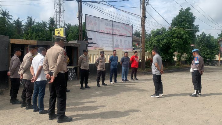 Personil Polsek Mauk Melaksanakan Apel Pagi Di Pimpin Kapolsek Mauk