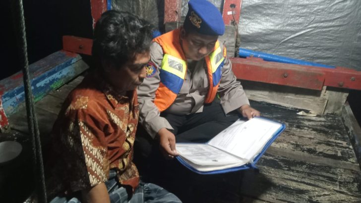 Tingkatkan Giat Patroli Di Wilayah Perairan Lontar Banten Oleh Personel Sat Polairud Polresta Tangerang