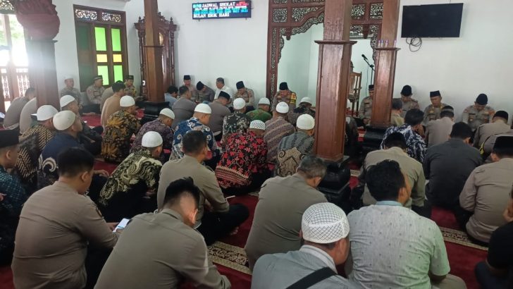Bina Mental dan Rohani Personel Polresta Tangerang Polda Banten Gelar Yasinan
