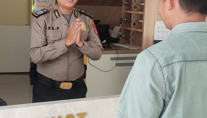 Kegiatan Pelayanan SPKT Polresta Tangerang dengan 5S Untuk Masyarakat