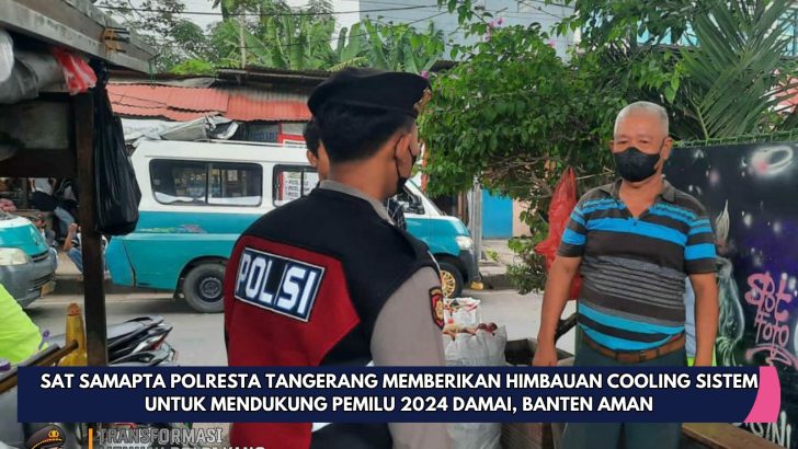 Anggota Unit Turjawali SatSamapta di sekitaran Kawasan Millenium Industrial estate melaksanakan Patroli Barcode dan memberikan pesan kamtibmas Kepada Masyarakat.