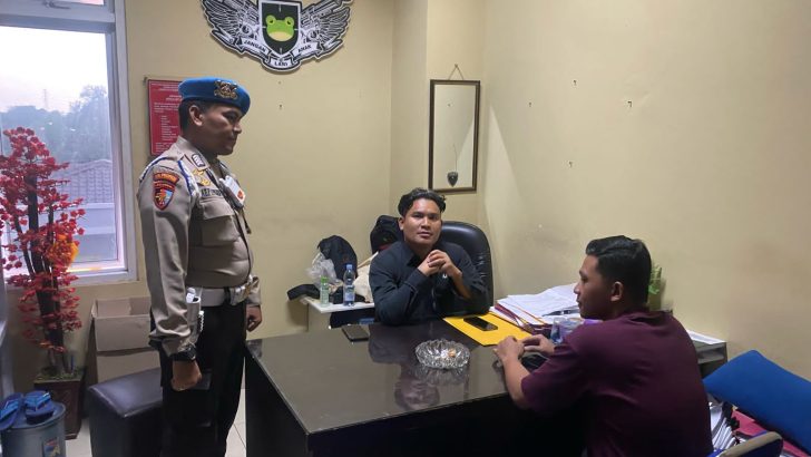 PENGECEKAN KEHADIRAN ANGGOTA SATRESKRIM POLRESTA TANGERANG OLEH PIKET SIPROPAM POLRESTA TANGERANG