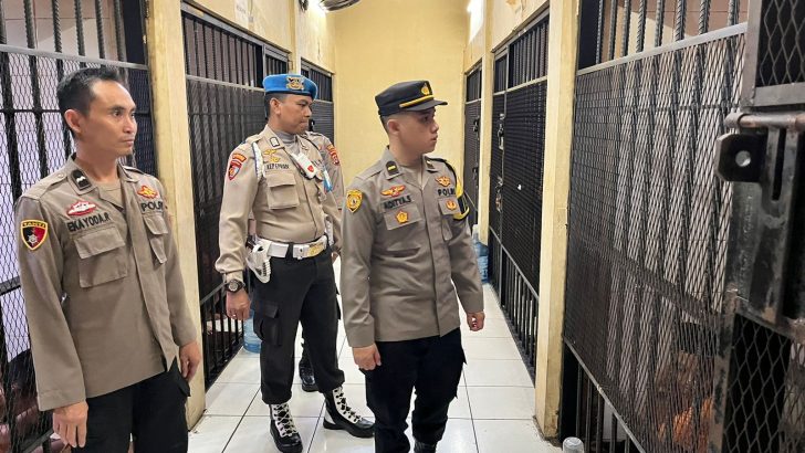 Ipda Aditya selaku Wapawas hari ini melakukan pengecekkan ruang tahanan Polresta Tangerang
