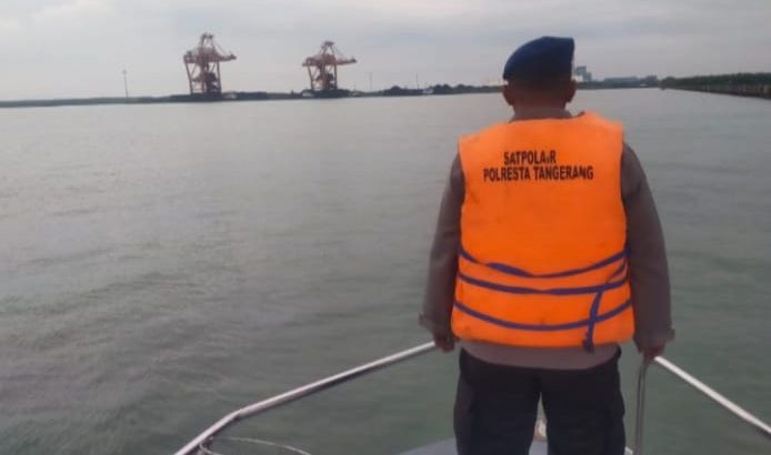 Pengamanan Objek Vital PLTU III Banten Satpolair Polresta Tangerang Gelar Patroli Perairan