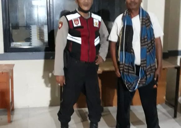 Tak hentinya menjaga Wilayah tetap aman, Polsek Kresek lakukan giat Patroli Mobile malam hari.