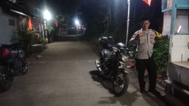 Ikrar Dinata Personil Polsek Balaraja Patroli Barcode di titik-titik yang sudah ditentukan.