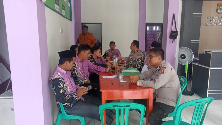 Upaya menjalin Sinergitas dengan aparatur desa, Polsek Kresek lakukan Sambang DDS