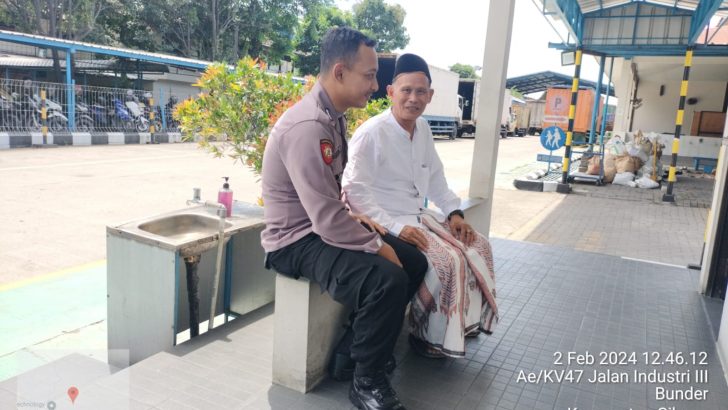 Anggota Polsek Pasar Kemis Lakukan Patroli Dialogis