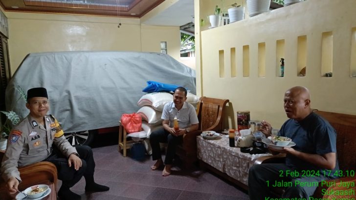 Babinkamtibmas Bripka Aji Melaksanakan Kegiatan Program Coolling System .
