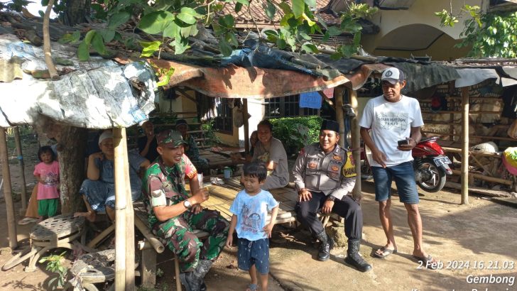 Wujudkan Kamtibmas Aman dan Kondusif, Bhabinkamtibmas Dan Babinsa Sambang Warga Desa Binaan