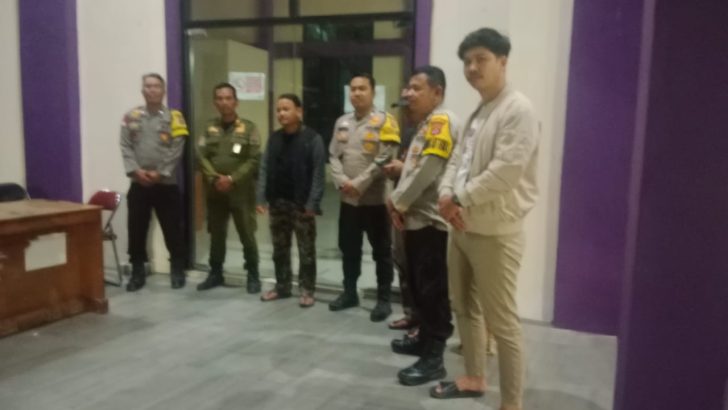 Piket Polsek Mauk Kontrol Gudang Penyimpanan Logistik Pemilu.