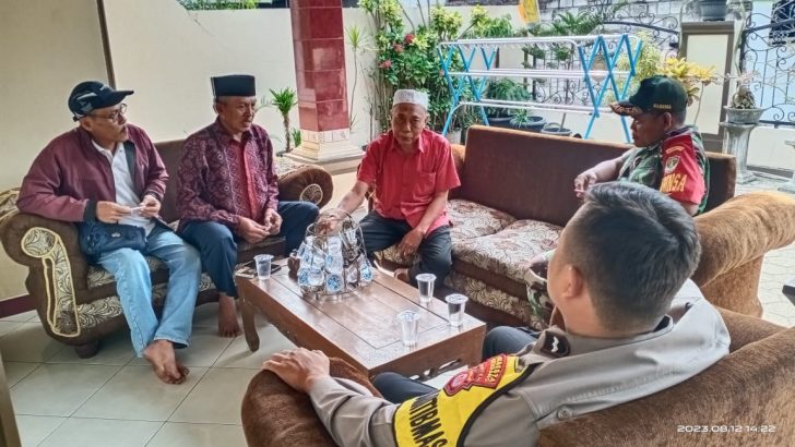 Personil Polsek Mauk Polresta Tangerang Sambang Dengarkan Keluhan Masyarakat