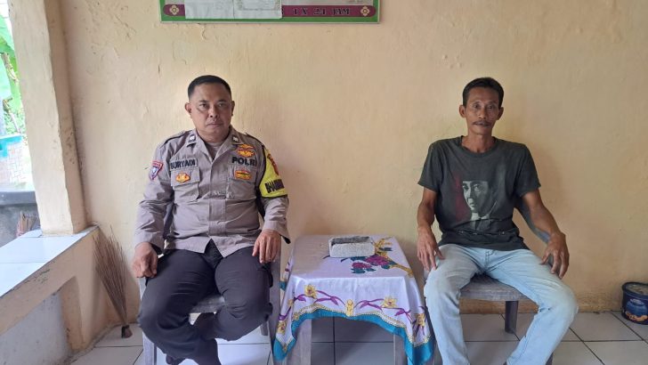 Pastikan Desa Aman Bhabinkamtibmas Sambang Warga Binaan Desa Kosambi