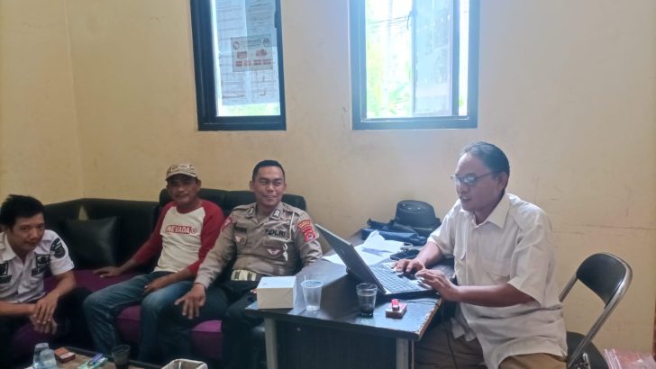 Bripka Papat Sambang Dan Silaturahmi Perangkat Desa Margamulya
