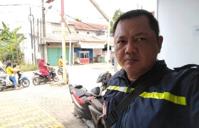 Aipda filry Patroli Barcode Di perempatan pinang Tigaraksa Antisipasi Kejahatan