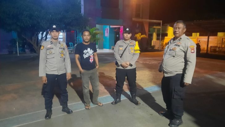 Melaksanakan Patroli Malam Polsek Mauk Antisipasi 3C