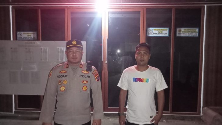 Kapolsek Mauk Melaksanakan Patroli Kewilayahan Malam Hari dan Pengecekan Situasi Gudang Penyimpanan Logistik Pemilu Agar Aman