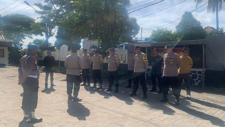 Personil Polsek Mauk Polresta Tangerang Polda Banten Giat Apel Pagi Tingkatkan Kedisiplinan