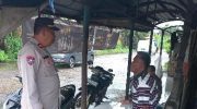 Kanit Binmas Polsek Pasar Kemis Beri Himbauan KamtibmasKepada Tukang Ojek
