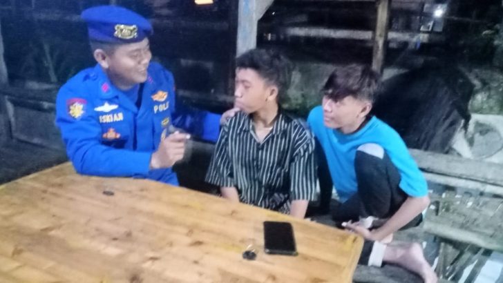 Jaga Wilayah Tetap Aman dan Kondusif Satpolairud Laksanakan Patroli Barcode Malam Hari