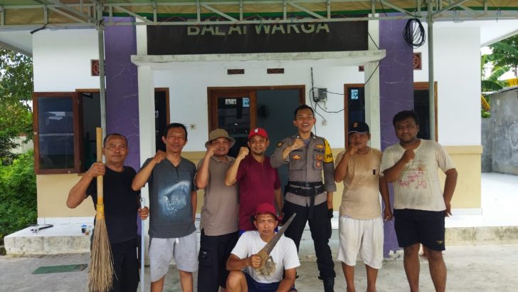 Anggota Satsamapta Polresta Tangerang Melaksanakan Pengamanan pemilu di Desa Pasir Kemis Kecamatan Pasar Kemis