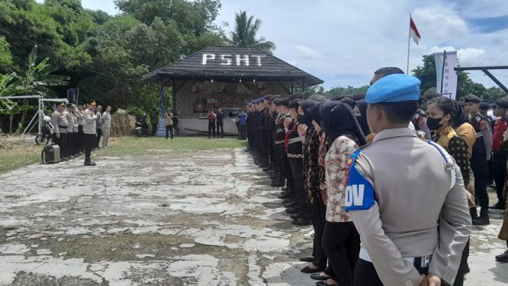 PENGAMANAN DAN PENGECEKAN ANGGOTA APEL PENGAMANAN ISTIGHOSAH AKBAR SE-BANTEN OLEH RELAWAN KAMI (KAMPUNG ANIS MUHAIMIN)