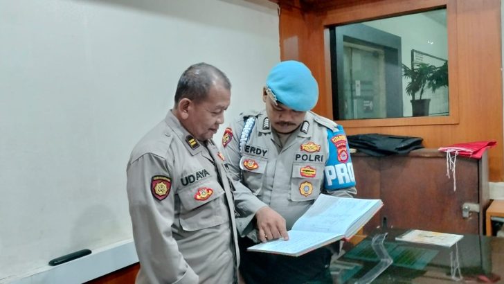 PENGECEKAN KESIAPSIAGAAN POLSEK PASAR KEMIS OLEH SIPROPAM POLRESTA TANGERANG