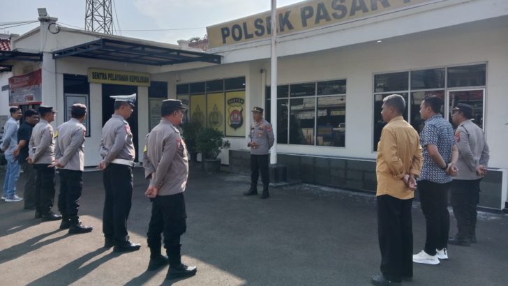 Pimpin Apel Pagi, Wakapolsek Tekankan Sikap Disiplin Dan Kebersihan Dalam Bertugas.