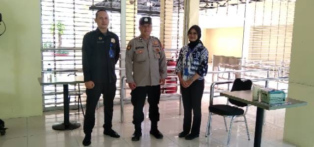 Laksankan Patroli Barcode, Aiptu Dedih Polsek Panongan Polresta Tangerang Titipkan Pesan Kamtibmas