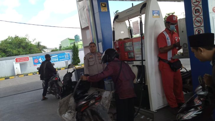 Pastikan lokasi objek vital di wilayah aman, Polsek Kresek lakukan Patroli Mobile di SPBU