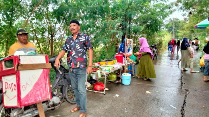 Personil Polsek Kresek tak kenal lelah kunjungi warganya dalam program Polisi RW.