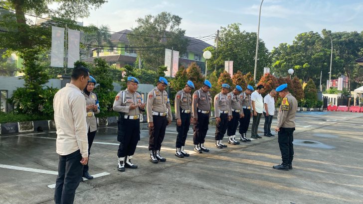 KASI PROPAM MEMIMPIN APEL PAGI FUNGSI SIPROPAM  POLRESTA TANGERANG POLDA BANTEN