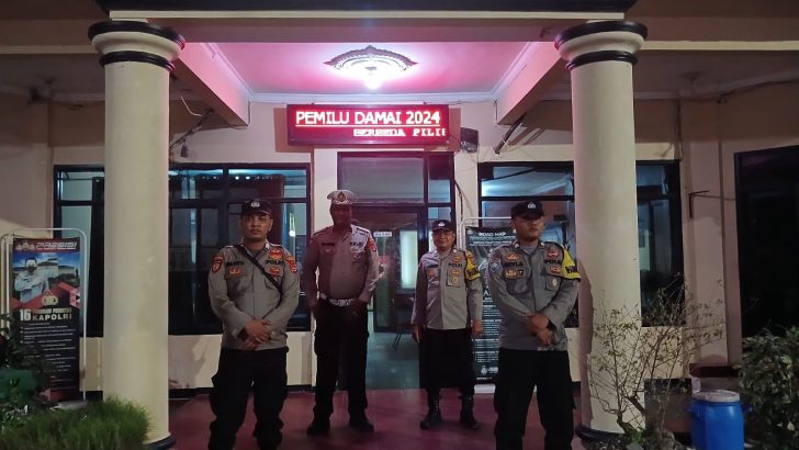 Polsek Mauk Polresta Tangerang Polda Banten Tingkatkan Pengamanan Sispam Mako Malam Hari