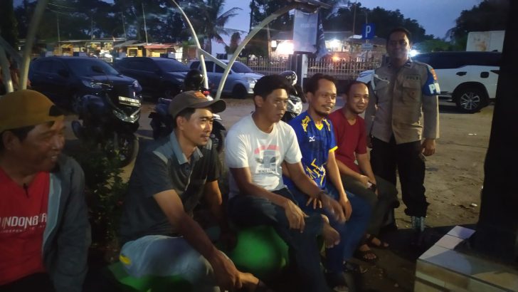 Pastikan wilayah aman dan upaya pencegahan Guantibmas di Wilayah, Polsek Kresek lakukan giat Patroli Sambang Warga