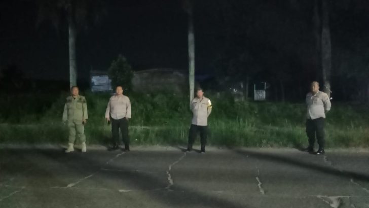 Anggota Polsek Cisoka Melaksanakan Patroli Barcode
