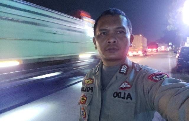 Jajaran Polsek Cisoka Polresta Tangerang  Laksanakan Patroli Barcode, Titipkan Pesan Pesan Kamtibmas