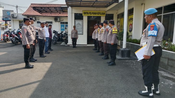 Serah Terima Piket Penjagaan dan Piket Fungsi Polsek Pasar Kemis