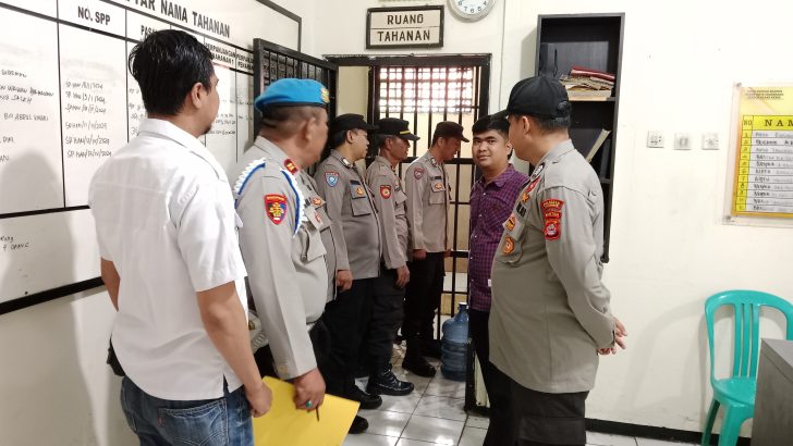 Pawas Polsek Pasar Kemis dan Piket Fungsi Cek Tahanan