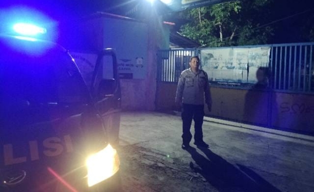 Personil Polsek Kresek tetap semangat menjaga wilayahnya dari Gangguan Kamtibmas di Malam Hari.