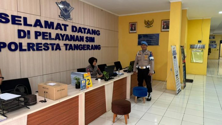 PENGECEKAN PETUGAS SATPAS SIM POLRESTA TANGERANG OLEH PIKET SIPROPAM POLRESTA TANGERANG
