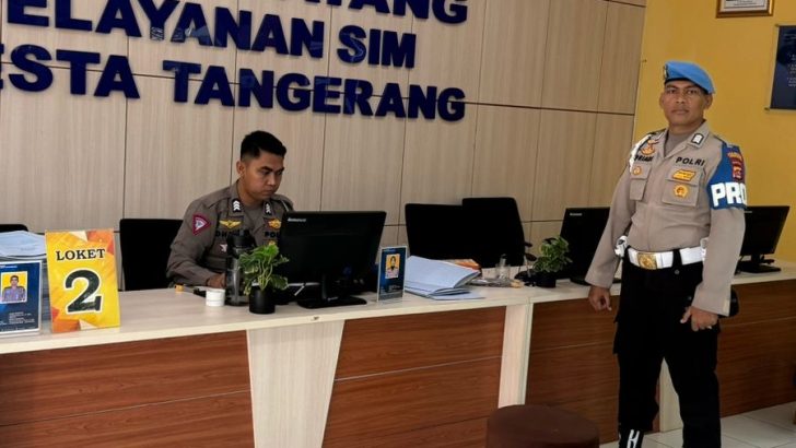 PENGECEKAN PETUGAS SATPAS SIM POLRESTA TANGERANG OLEH PIKET SIPROPAM POLRESTA TANGERANG