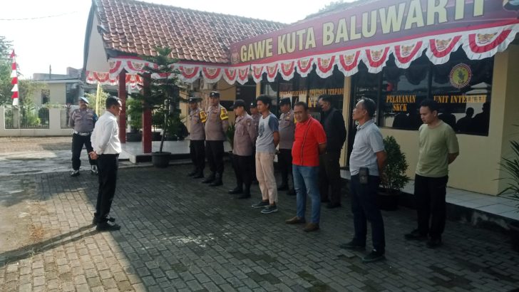Apel pagi personil polsek rajeg sebelum melaksanakan kegiatan rutin