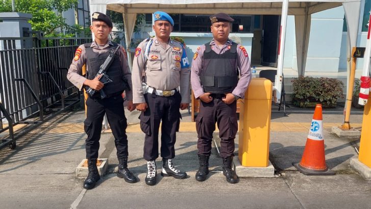 PENGECEKAN PETUGAS PENJAGAAN MAKO POLRESTA TANGERANG OLEH PIKET SIPROPAM POLRESTA TANGERANG