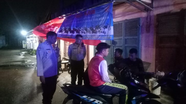 Piket Fungsi Polsek Rajeg Laksanakan Giat Patroli Mobile Malam Hari di Wilayah Hukum Polsek Rajeg Polresta Tangerang, Senin (03/06/2024).dini hari